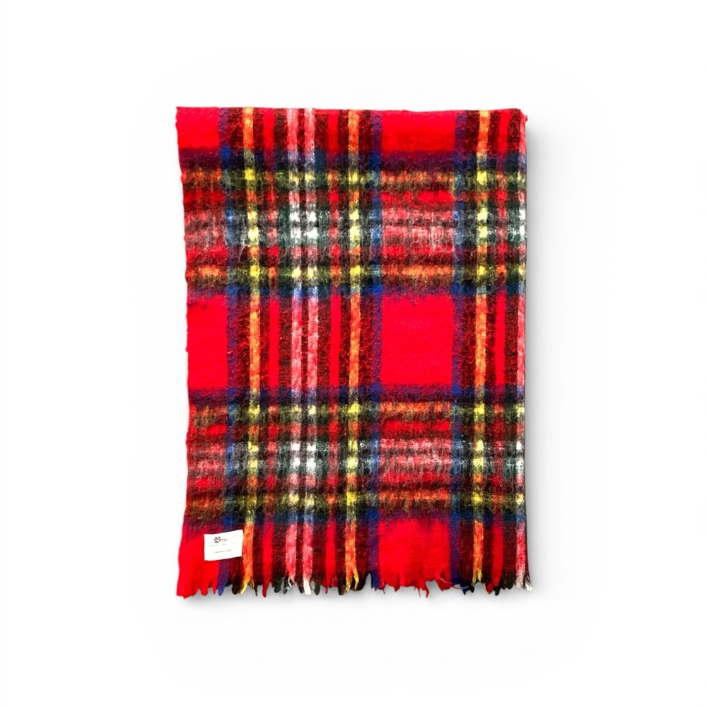 HUDSON’S BAY COMPANY Baymart Stripe Tartan Throw